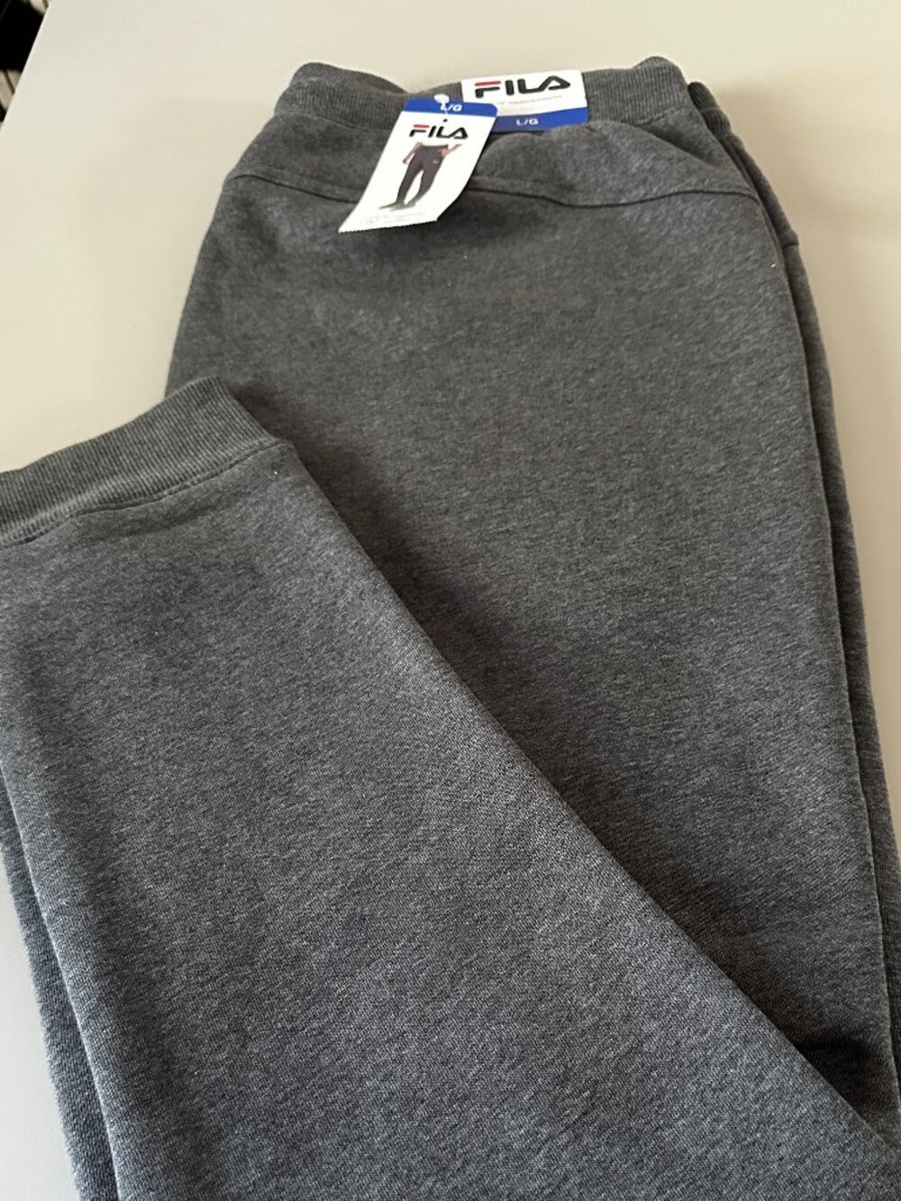 Men's FILA Fleece Lined Sweatpants with Elastic Cuff Bottom Size L NWT